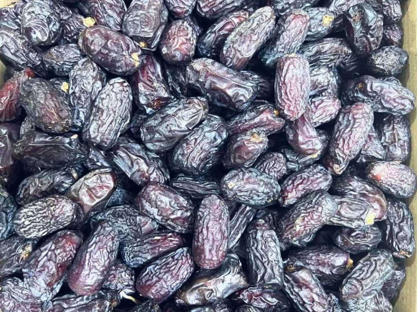 কালমি,মরিয়ম,খেজুর